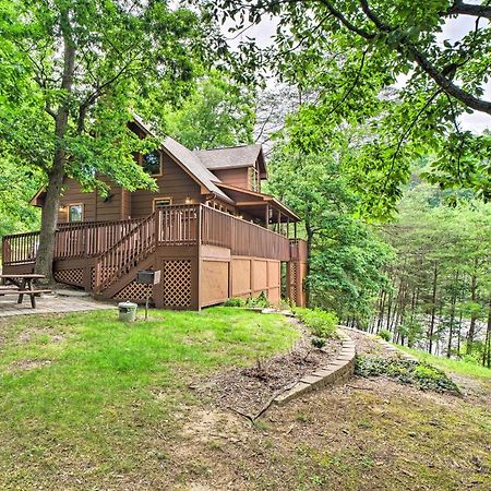 Central Sevierville Cabin With Hot Tub And Views! Exterior foto